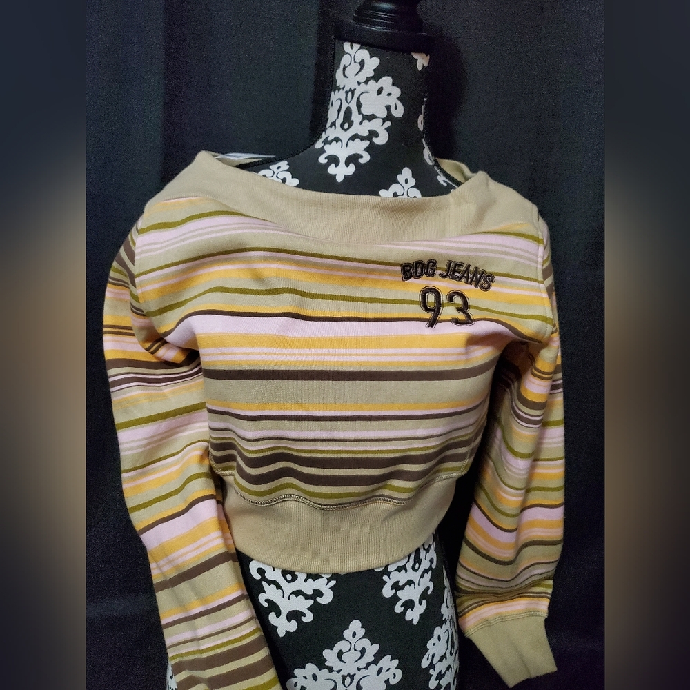 NWT Urban Outfitters BDG Cropped Striped Sweater  SZ LG